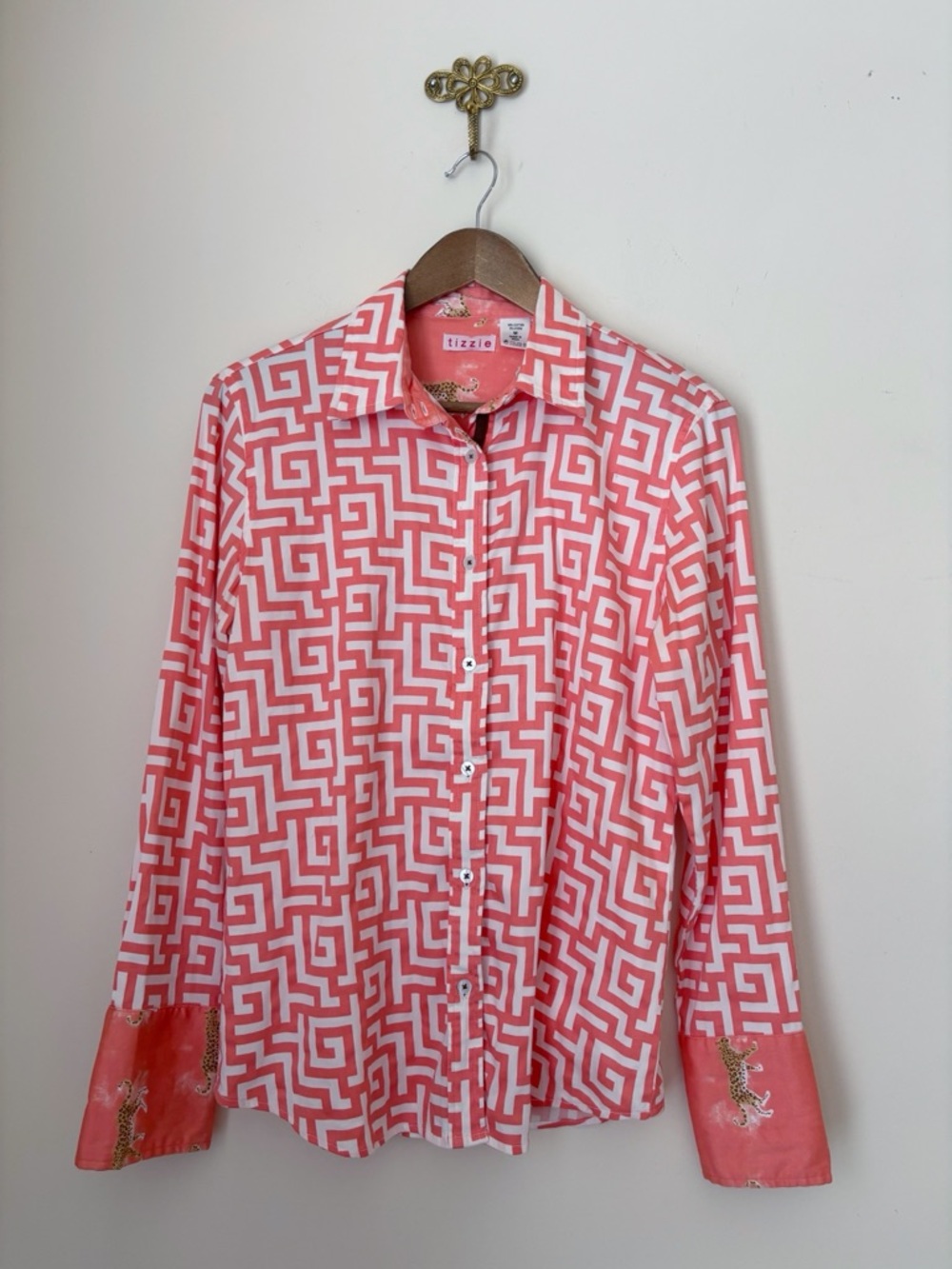 Tizzie Coral Geo Leopard Print Cotton Button Front Shirt Medium Dizzy Lizzie